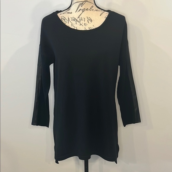 Calvin Klein Sweaters - Calvin Klein wool blend tunic sweater with faux leather sleeve detail L